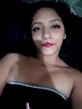 _Carolyn live