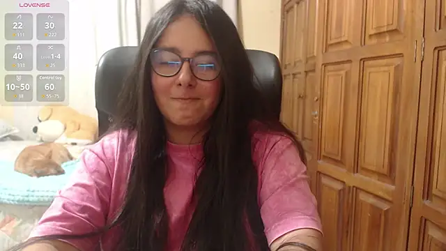 Venus_cat_ live