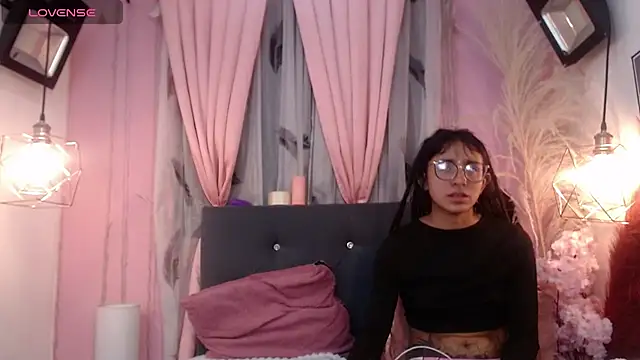 honey_lesbian_hott777 live