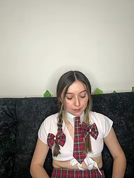 Sarisloves live