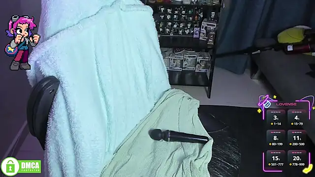 Roxy_clark live