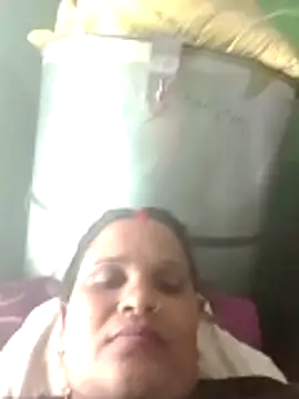Shivani09900 live