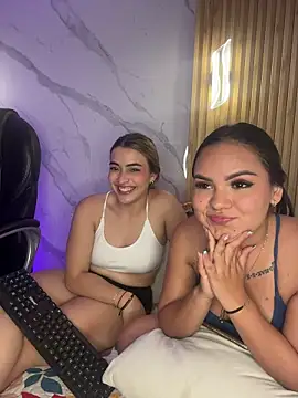 amber_white15 live