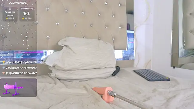 Luna_Tylor live