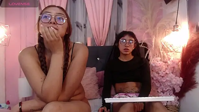 honey_lesbian_hott777 live