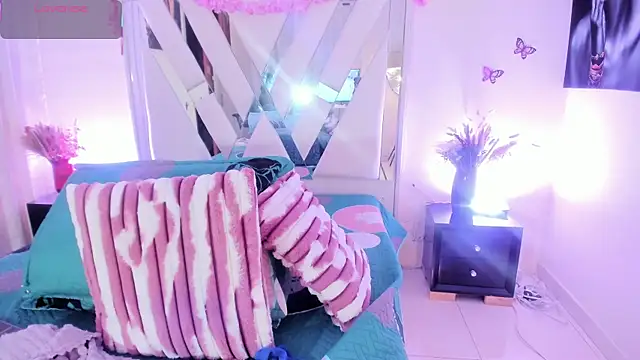 adri_rivera live