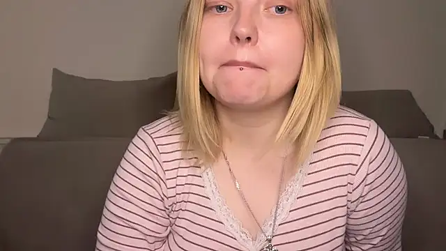 Ophelia_Ritz live