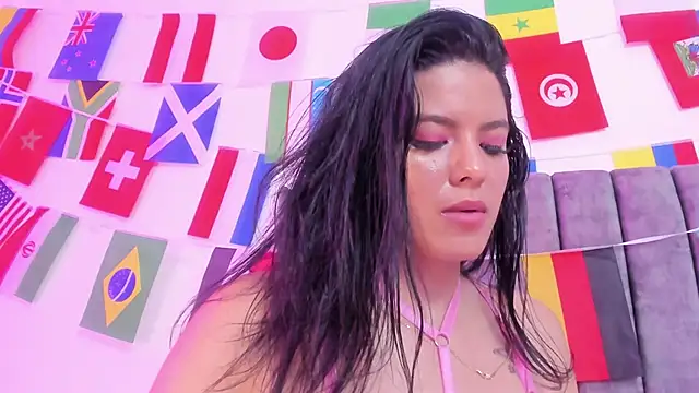 Evelin__thompsson live
