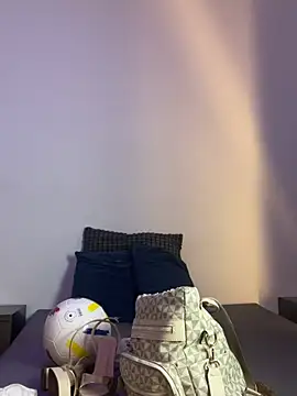 MaddyStonee_ live