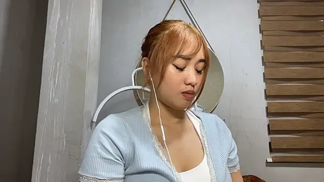 RickiMince live