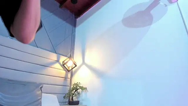 Cataleya_marinn live