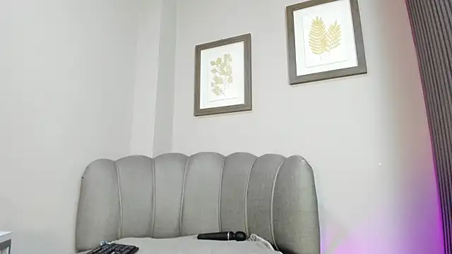 Roxanna_moore live