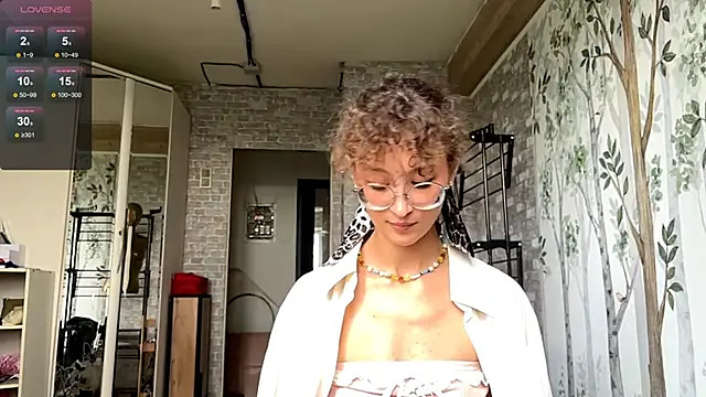 CurlyWinx live