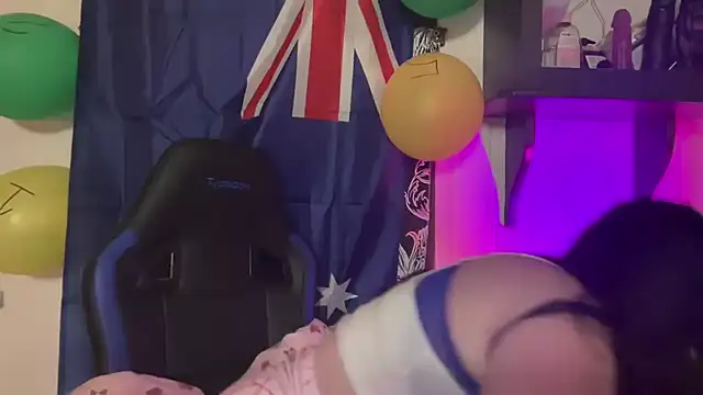 xopeachybaby live