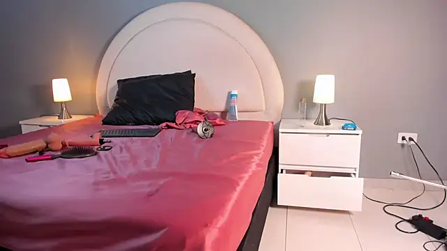 zoepinkett live