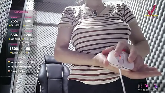 Shiny_68 live