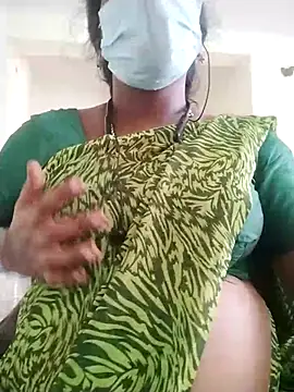 Preethytamilsexy live