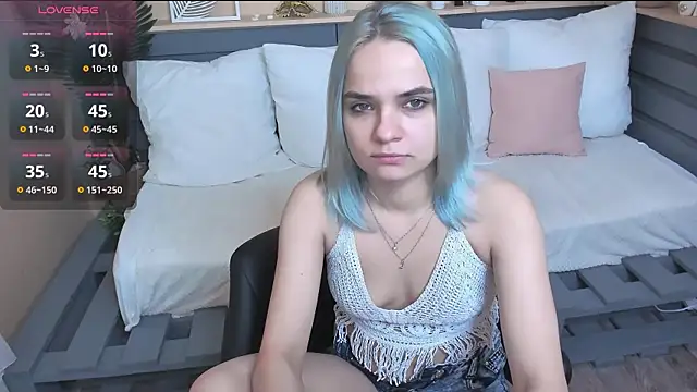 Gina_Dawson live