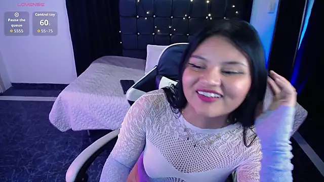 Athena_snaw live