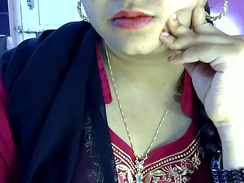 Cute_Aliyaa live