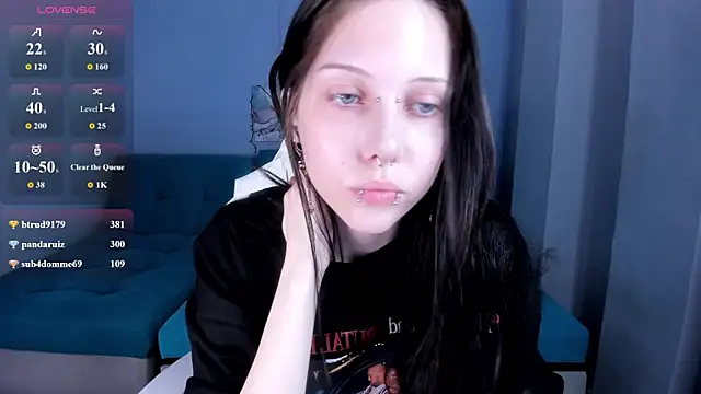 SugarBunny18 live