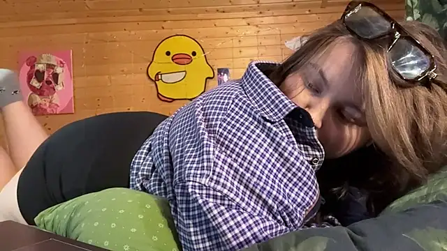 MollySilentClue live