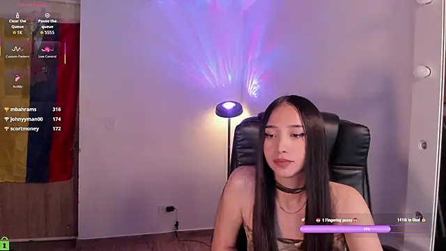 Mikeyvioleta_ live