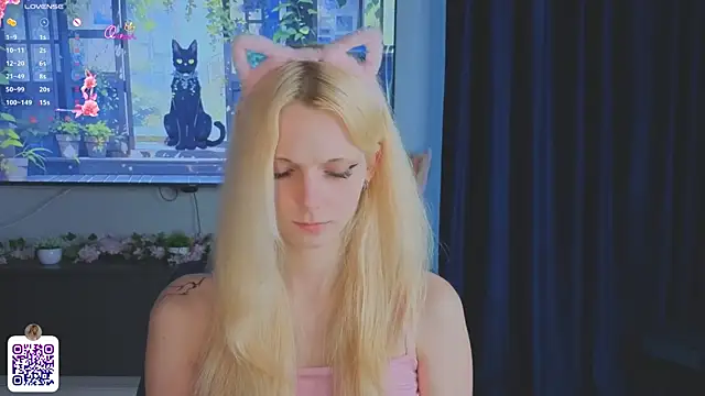 JuanaSumma live