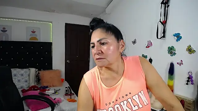 mature_bigboobs10 profile
