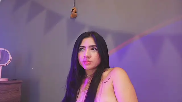 adara_johnson__ live
