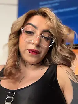 CarolQueen1_ live
