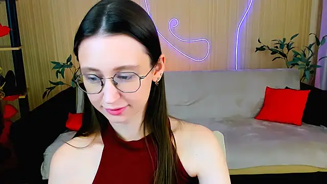 YourLovellyStory live