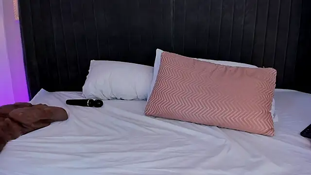 Karla_Hudsson live