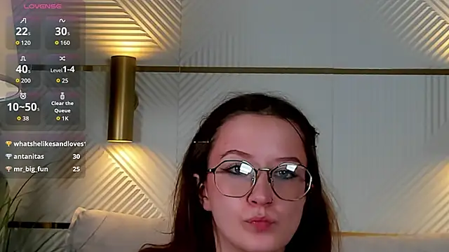 AmelieViolet live