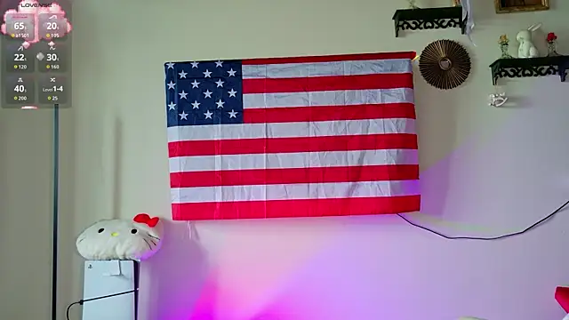 mia_chillhere live