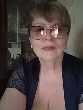 SophieBurns live