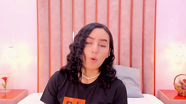 Zoe_Monrow live