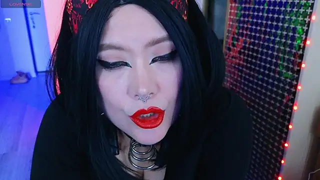 wickedxqueen live
