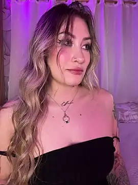 Lally_Valencia__ live