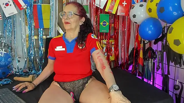 agatha_ross26 live