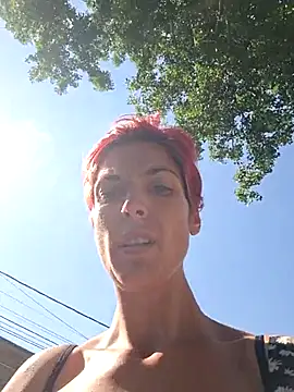 MalditaLocaa live