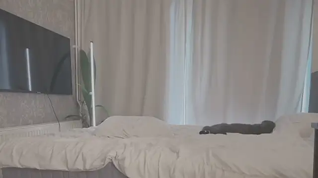 TianaCharm live