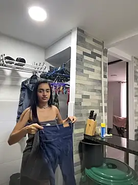 leilani_X live