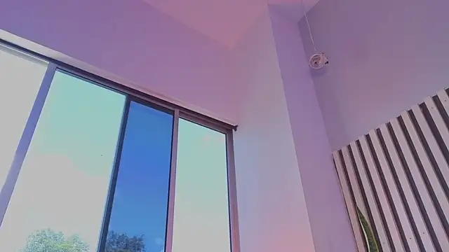 Ariana_klarts live