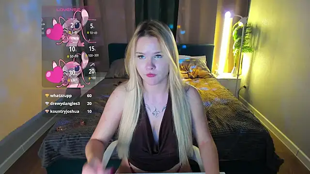 Stella_Morgan live