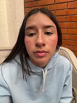 LilyRossi_ live