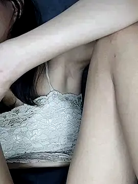 Rayya_4yy live