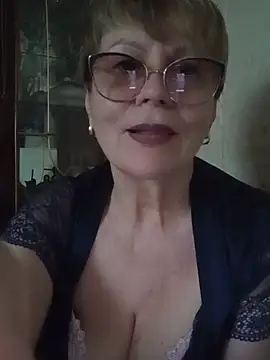 SophieBurns live