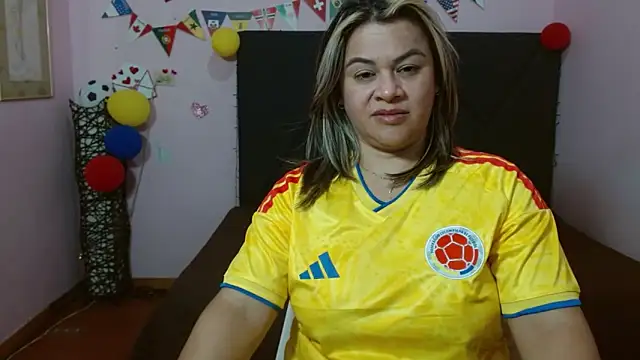 pamela_echeverria profile
