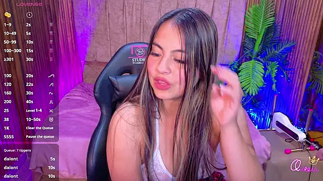 juanita_tay live